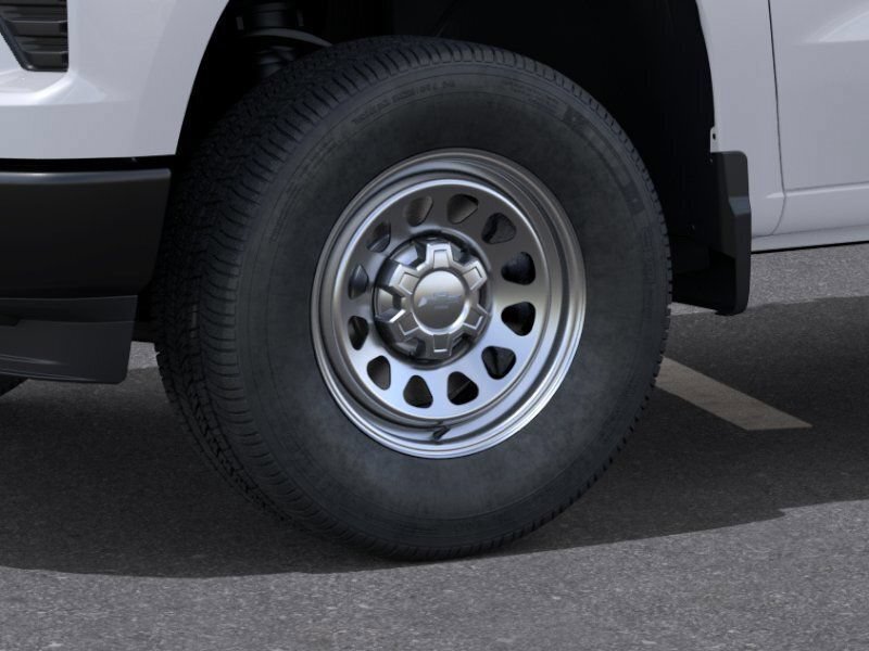 New 2026 Summit White Chevrolet WT image 10