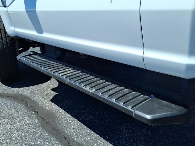 New 2026 Oxford White Ford F-350® XL image 7
