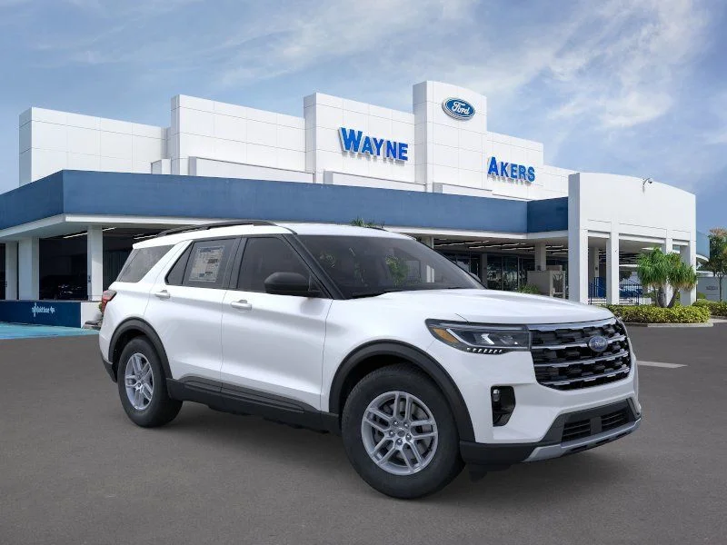 New 2026 Star White Metallic Tri-Coat Ford Active image 8