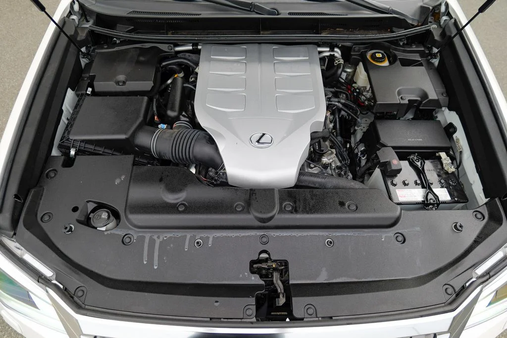 Used 2023 White Pearl Lexus 460 image 59