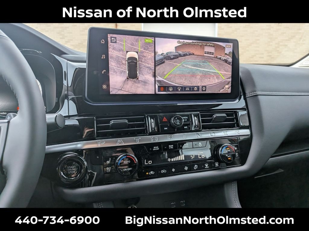 New 2026 Scarlet Ember Tintcoat / Super Black Two-tone Nissan Platinum image 16