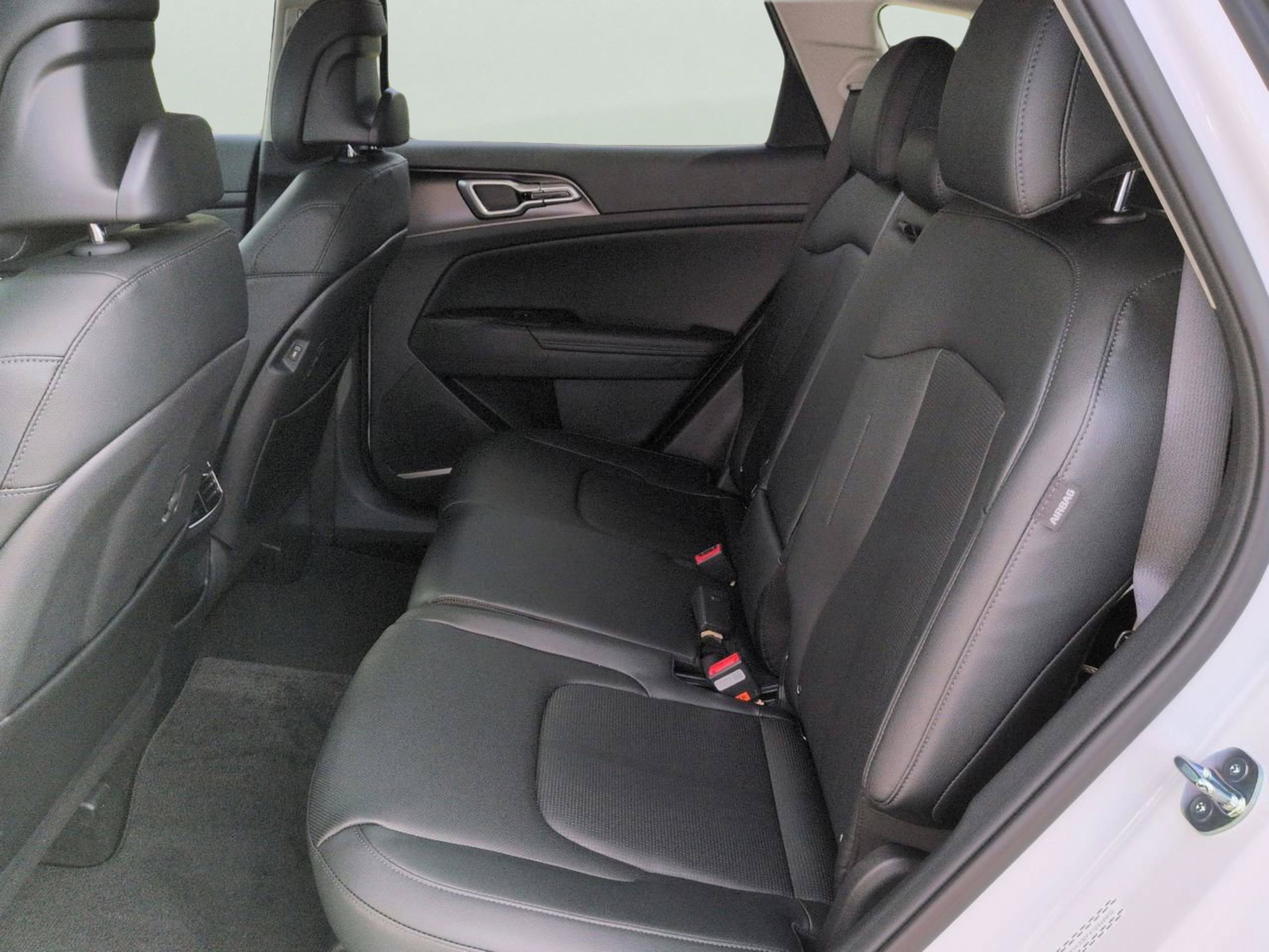 New 2026 Glacial White Kia EX image 12