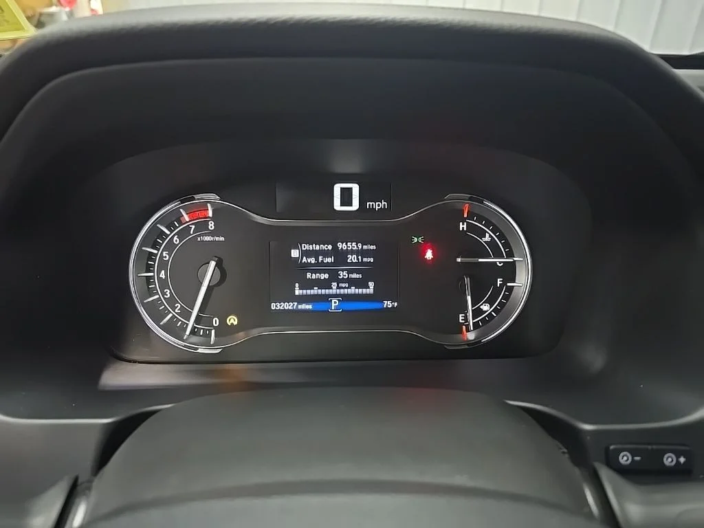 Used 2023 Red Honda RTL image 22