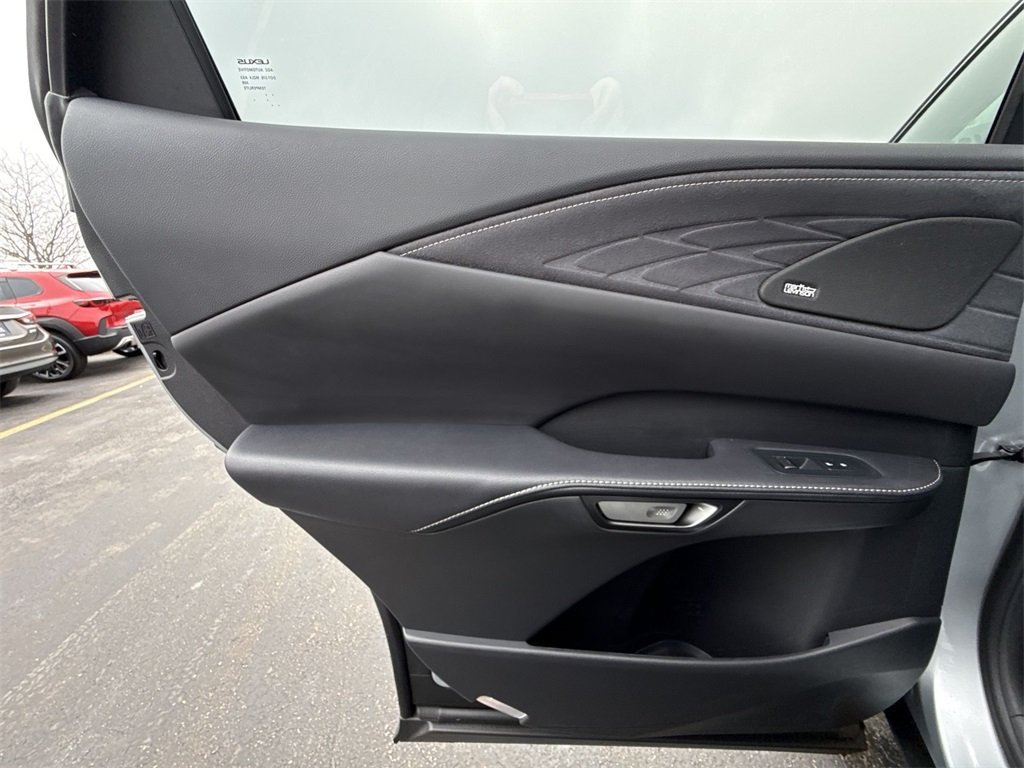 2024 LEXUS RX - Image 21
