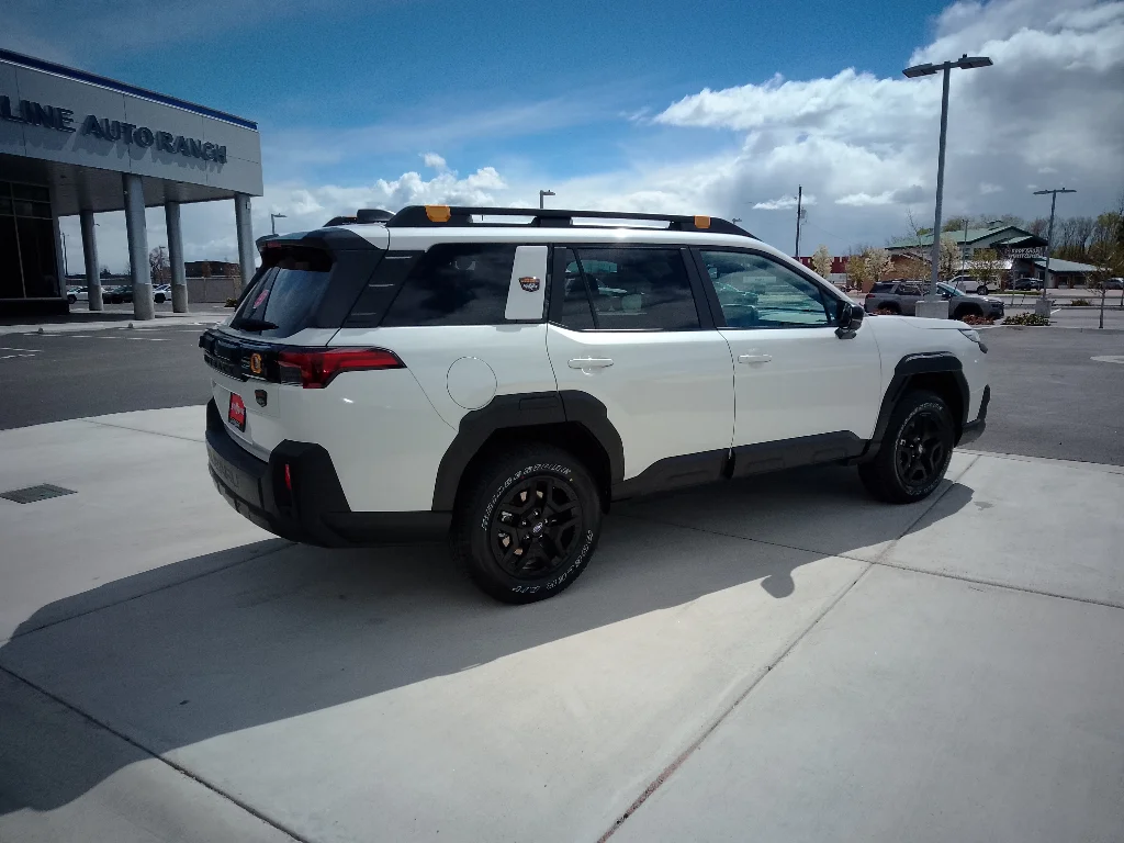 New 2026 CRYSTAL WHITE PEARL Subaru Wilderness image 3