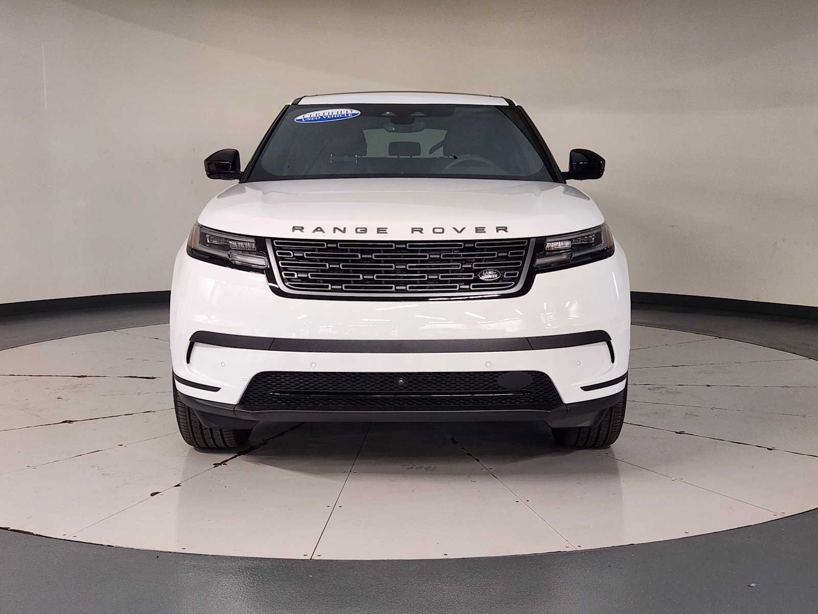 Used 2026 Fuji White Land Rover S image 9