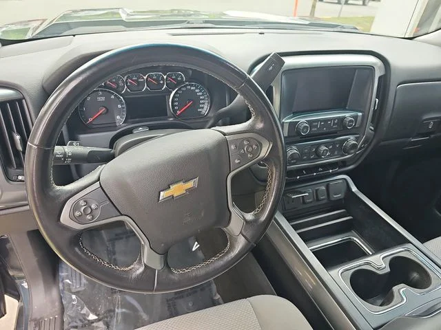 Used 2018 Gray Chevrolet LT image 16