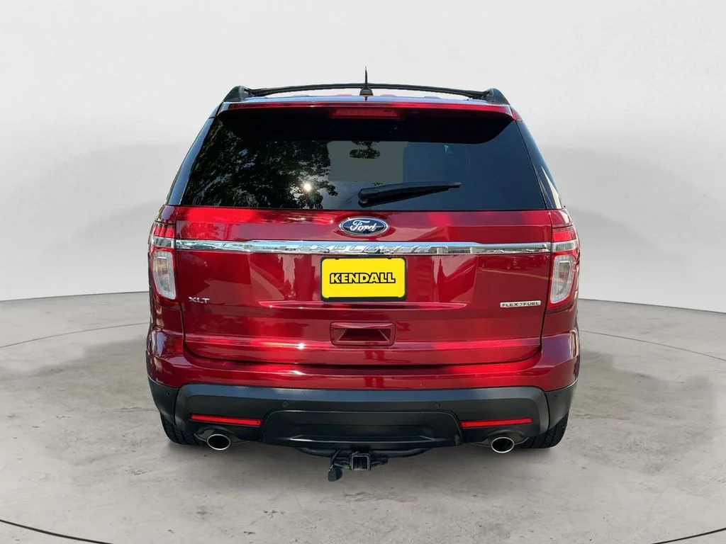 Used 2015 Red Ford XLT image 6