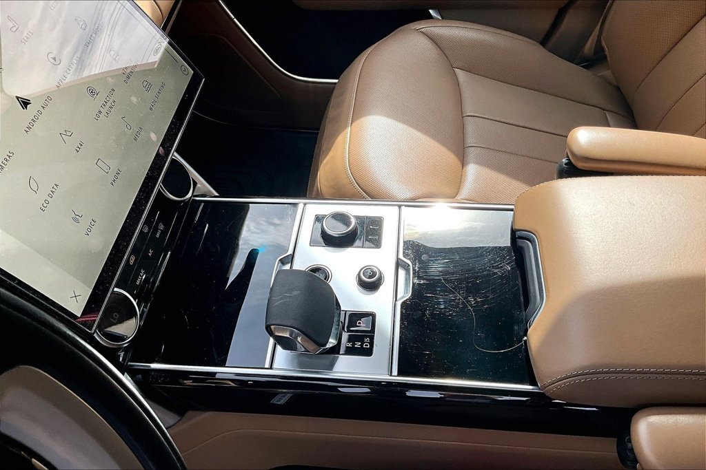 Used 2023 Black Land Rover SE image 14