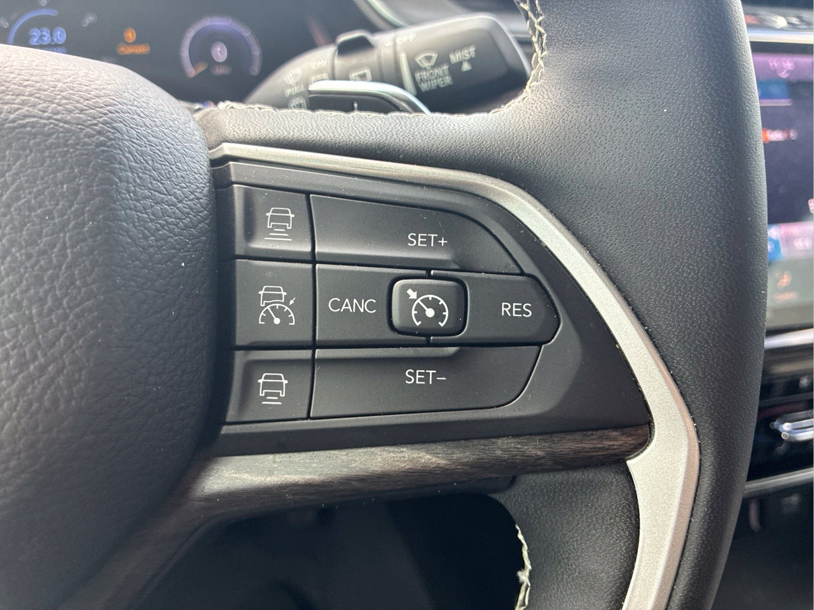 Used 2023 Black Jeep Limited image 15