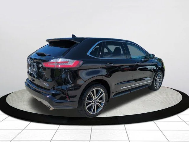 Used 2019 Black Ford Titanium image 3