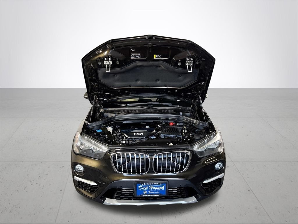 Used 2019 Green BMW xDrive28i image 23