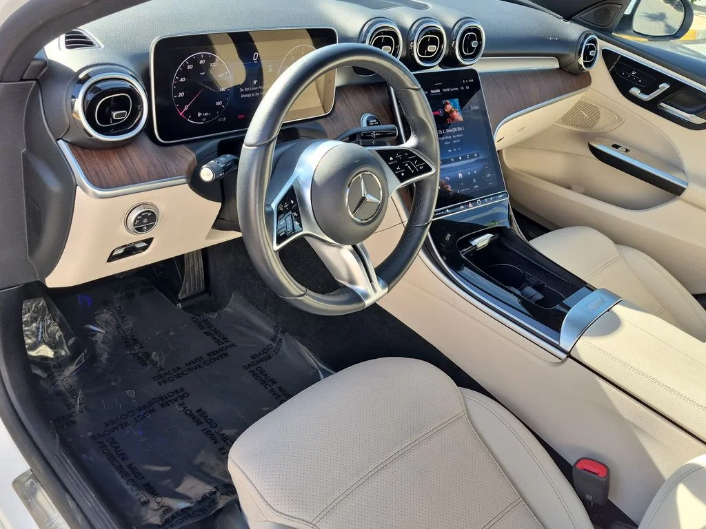 Used 2025 White Mercedes-Benz C 300 image 2