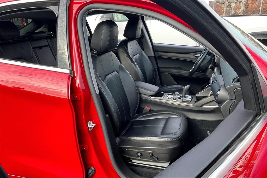 2020 ALFA ROMEO STELVIO - Image 5