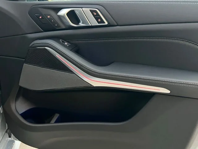 New 2026 Brooklyn Grey Metallic BMW M60i image 30