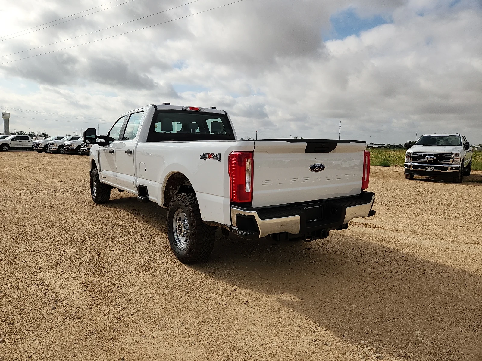 New 2026 Oxford White Ford F-250® XL image 5