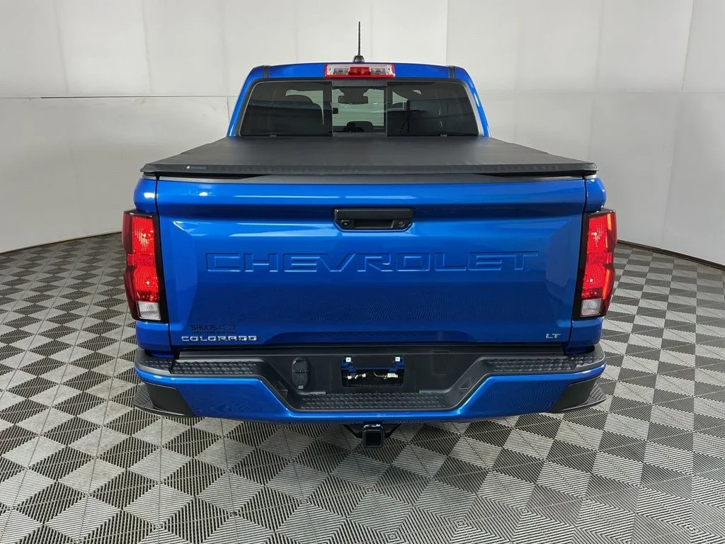 Used 2024 Blue Chevrolet LT image 9