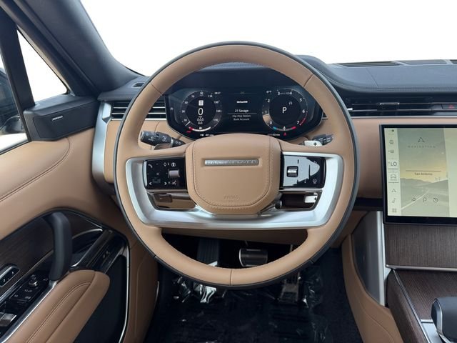 New 2026 Belgravia Green Land Rover SE image 13