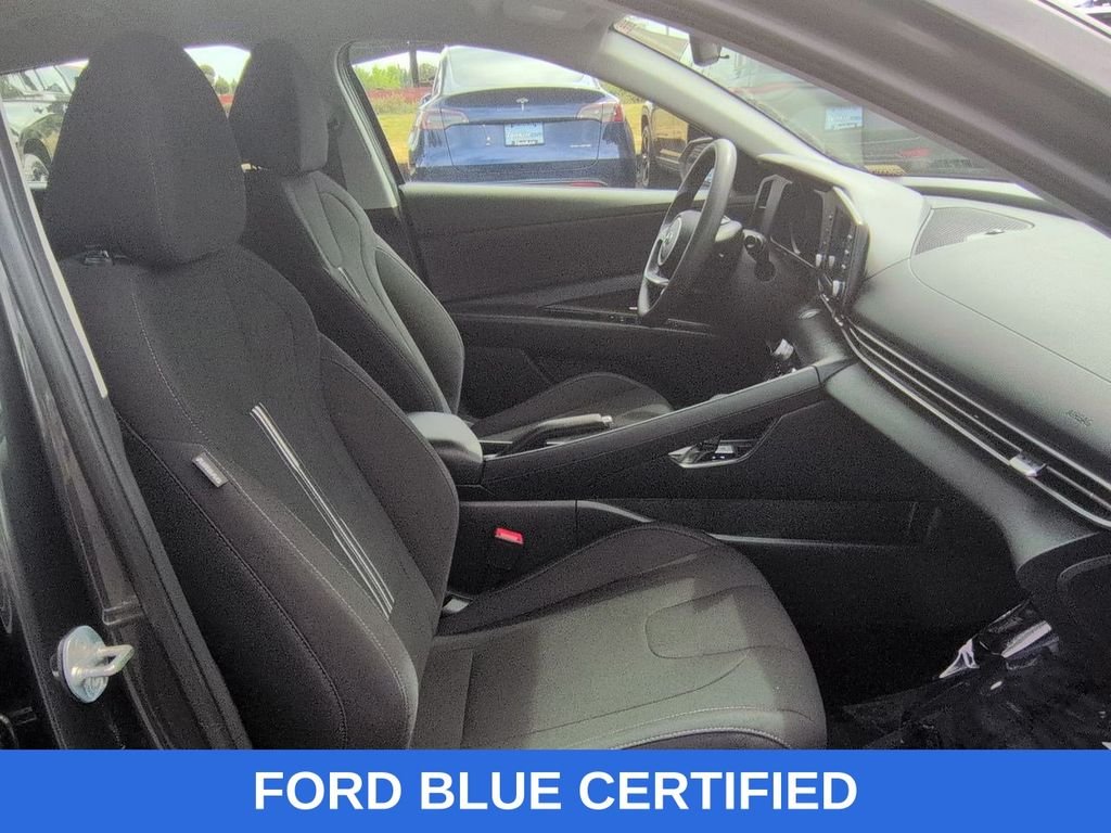 Used 2023 Portofino Gray Hyundai SEL image 27