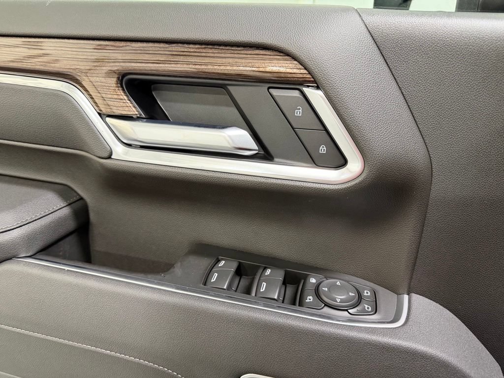 2026 Chevrolet Silverado 3500 HD LT - Photo 12