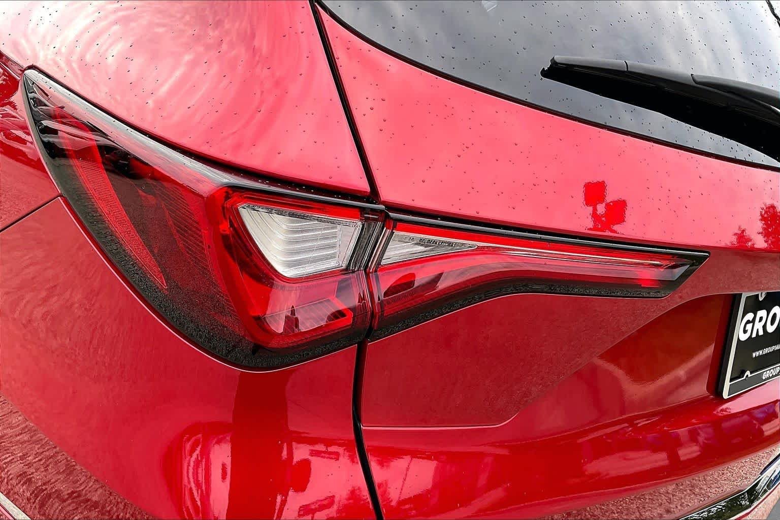Used 2023 RED Acura w/Technology Package image 26