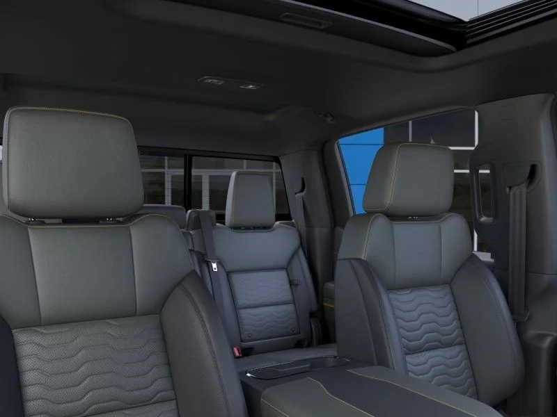 New 2026 White Chevrolet ZR2 image 25