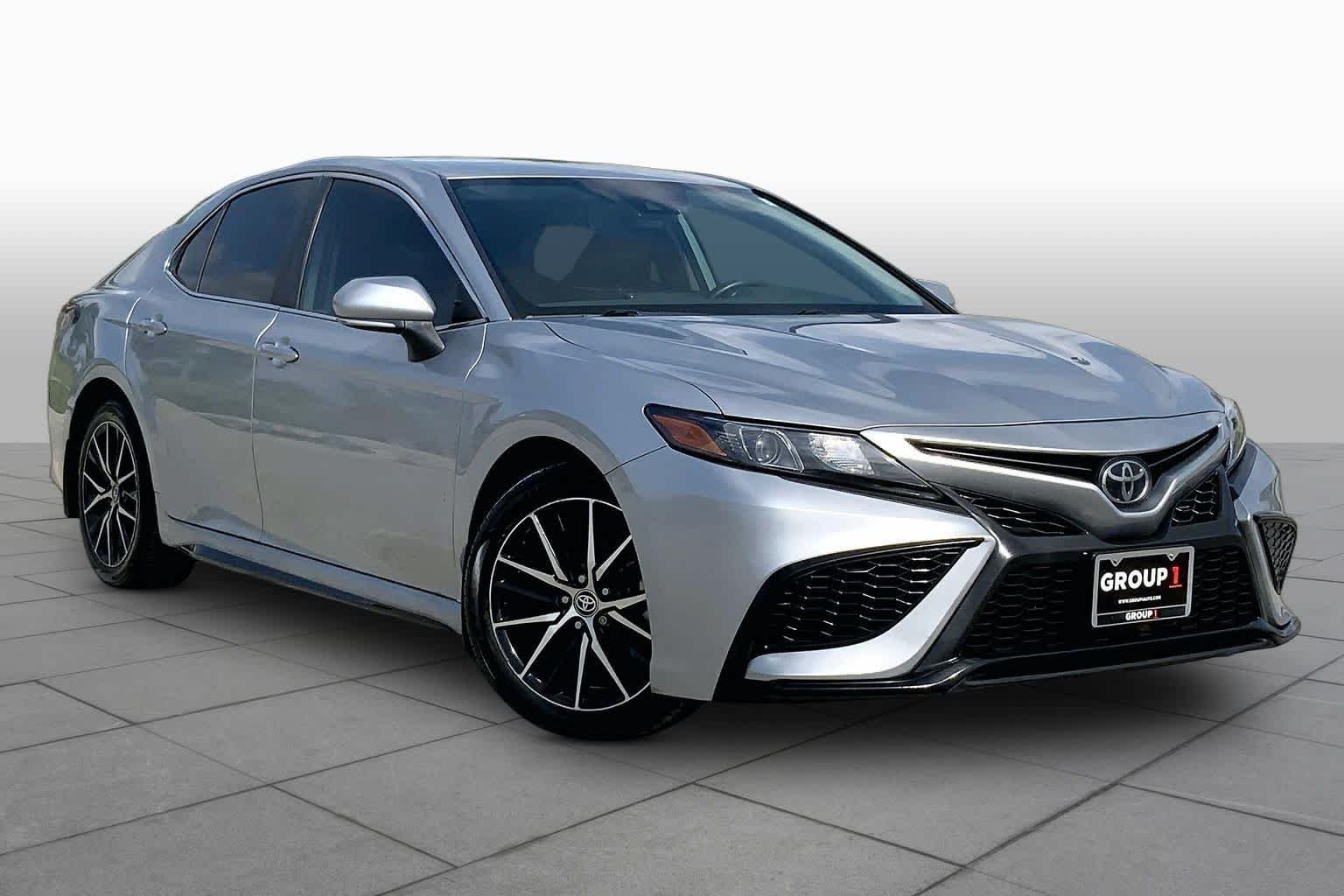Used 2023 Celestial Silver Metallic Toyota SE image 3
