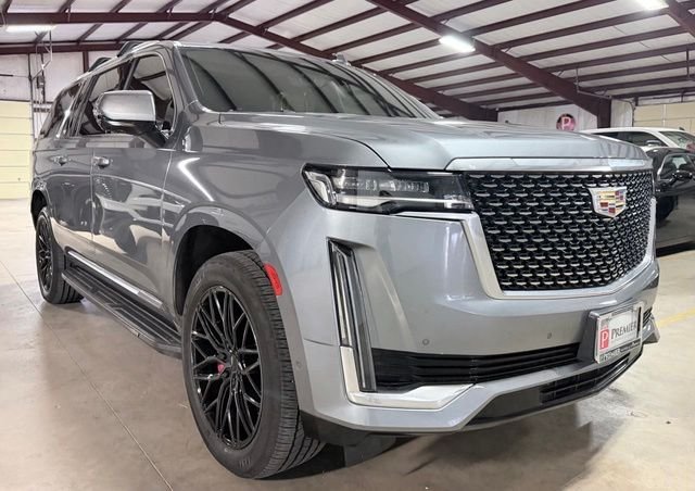 2022 Cadillac Escalade ESV Premium