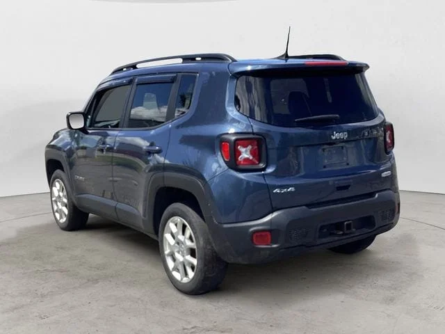 Used 2021 Slate Blue Pearlcoat Jeep Latitude image 3