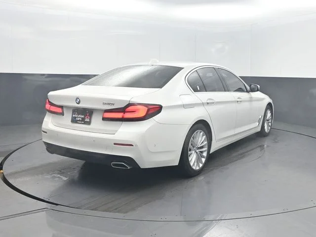 Used 2021 White BMW 540i image 37