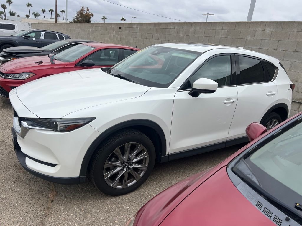 Used 2020 White Mazda Grand Touring image 2
