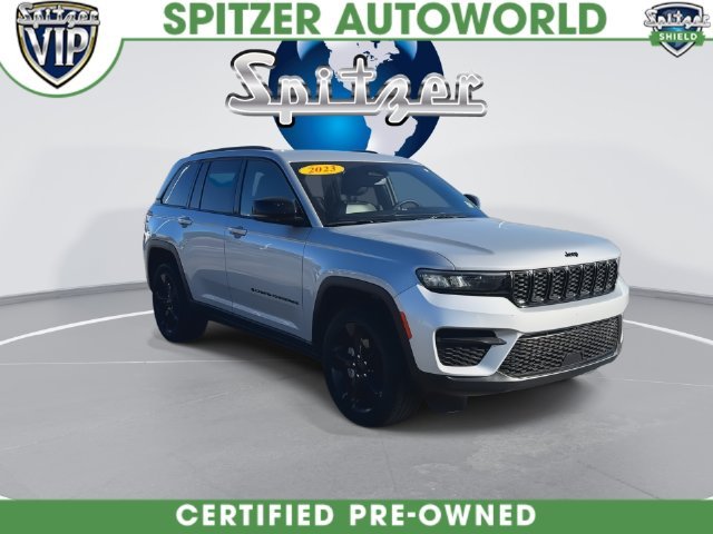 Certified Used 2023 Silver Jeep Altitude X image 4