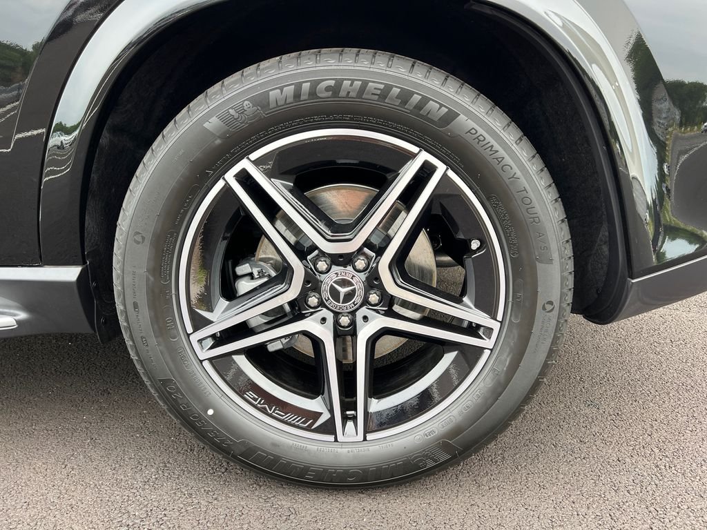 New 2026 Obsidian Black Metallic Mercedes-Benz GLE450 image 33