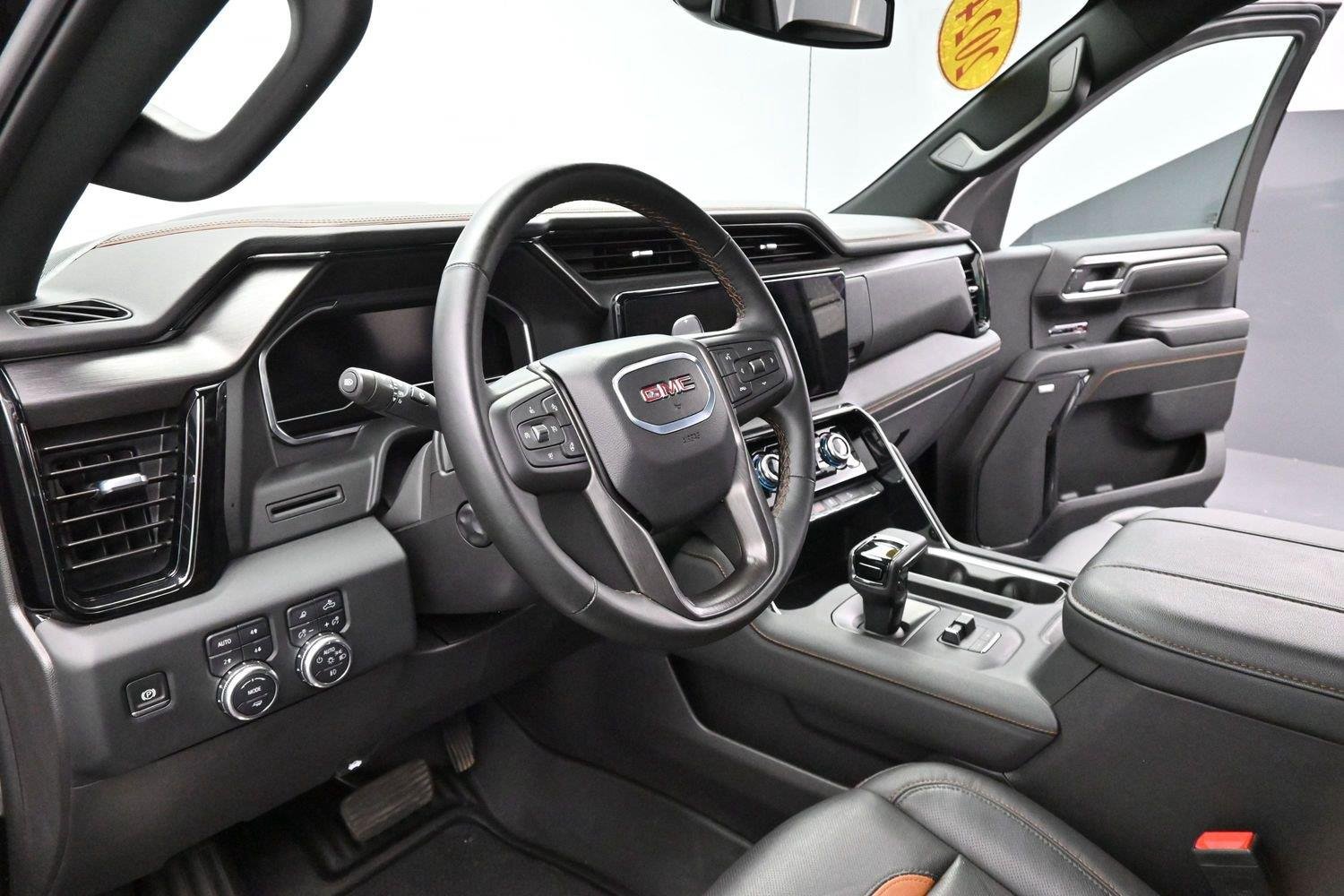 Used 2024 Onyx Black GMC AT4 image 16