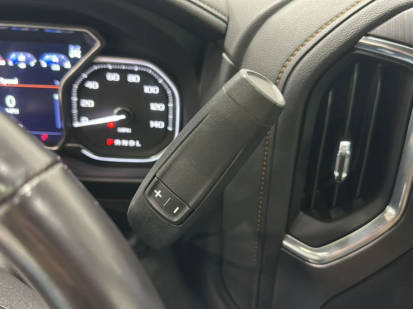 Used 2023 ONYX BLACK GMC AT4 image 14
