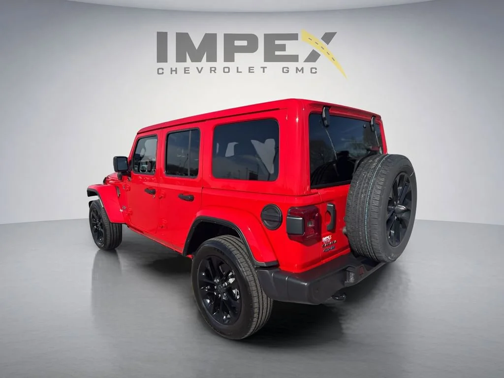 Used 2025 Red Jeep Sahara image 3