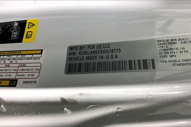 Used 2025 White Jeep Willys 4xe image 18
