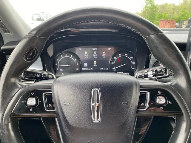 Used 2022 Black Lincoln Standard image 17