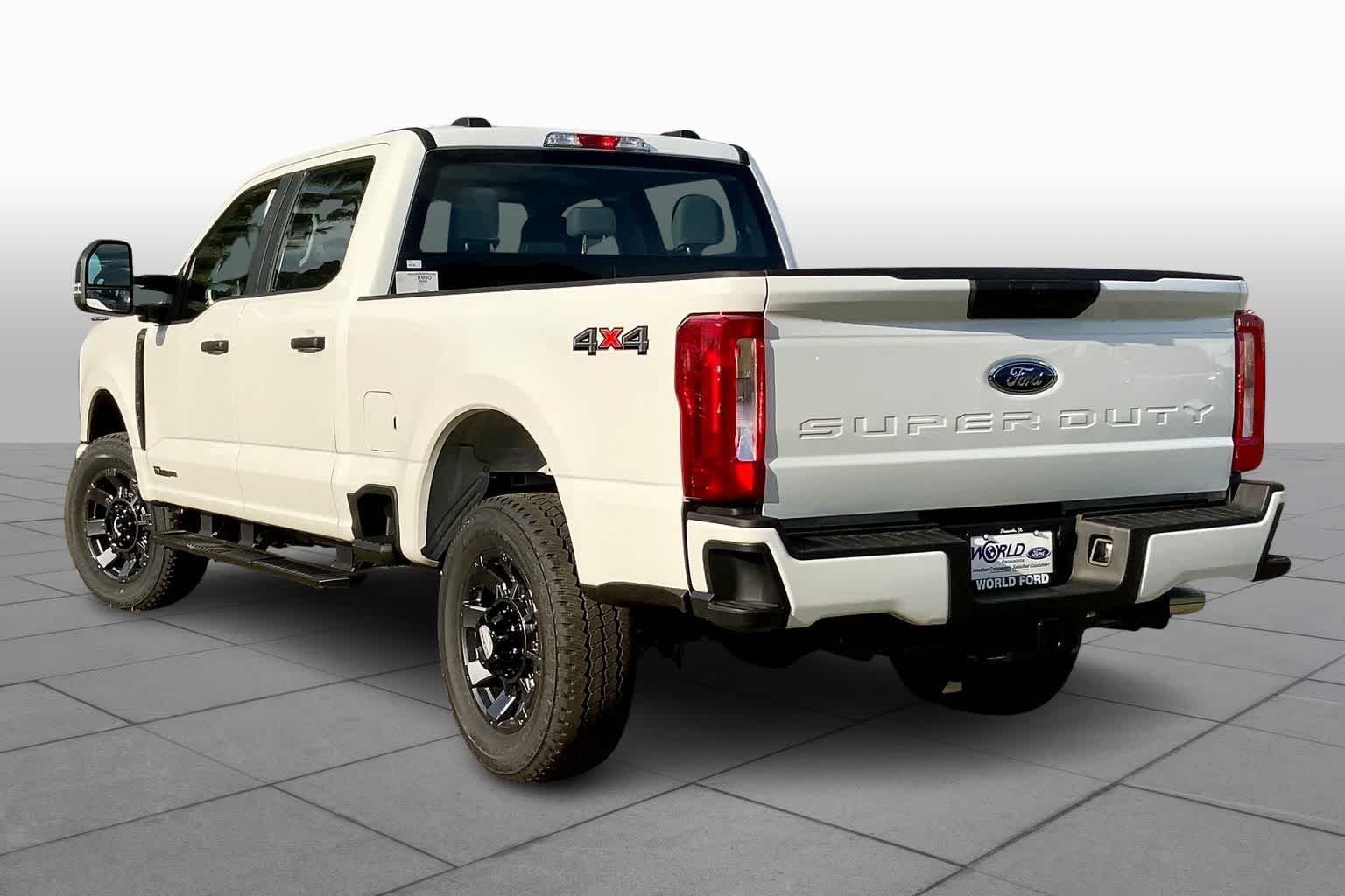 New 2026 Oxford White Ford F-250® XL image 11