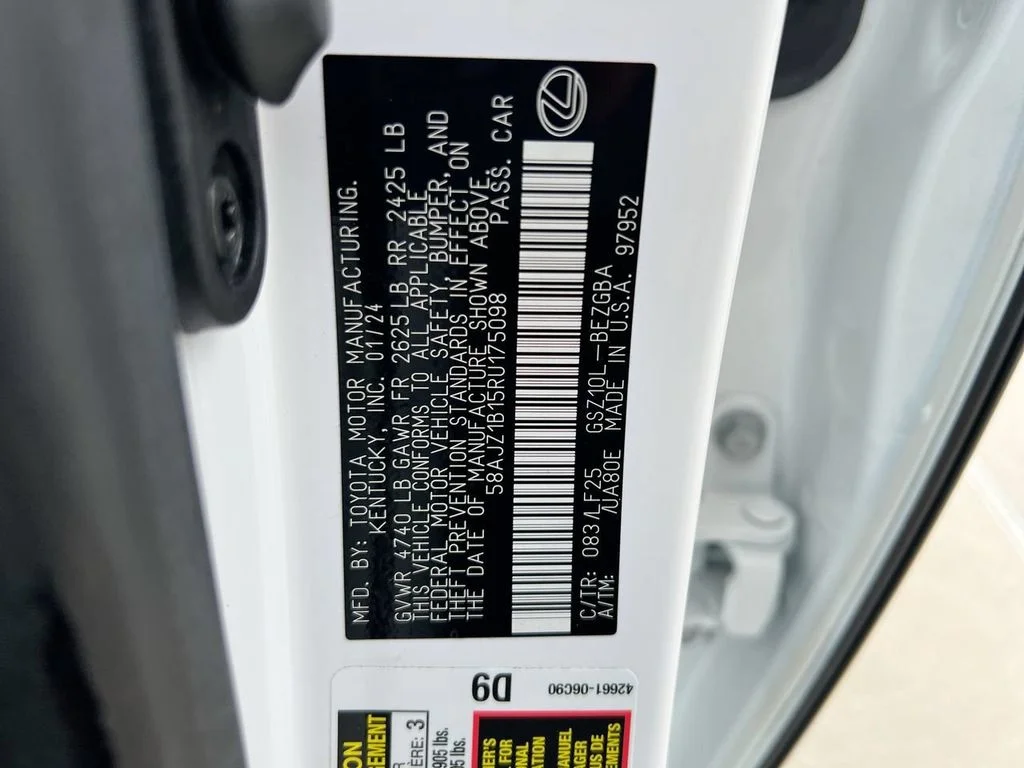 Certified Used 2024 ULTRA WHITE Lexus 350 F Sport image 22
