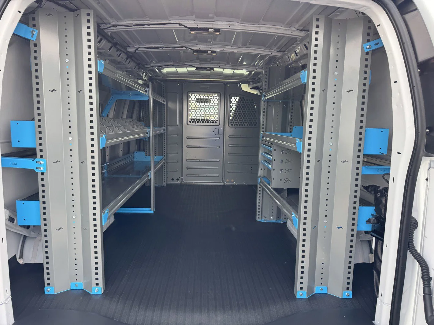 2026 Chevrolet Express Cargo Work Van - Photo 16