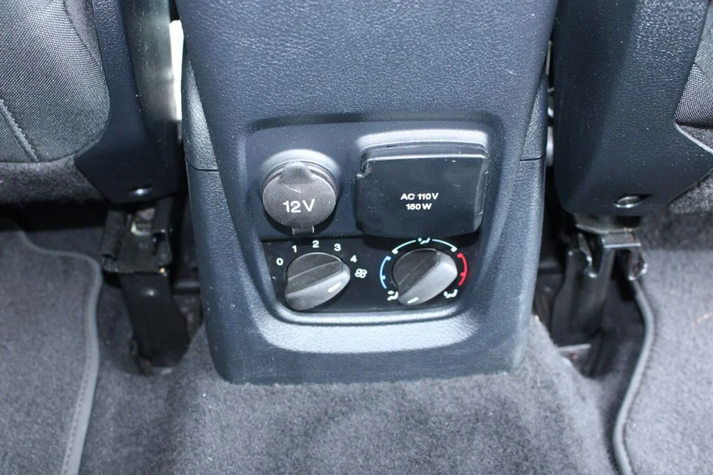 Used 2022 Black Metallic Ford XLT image 17
