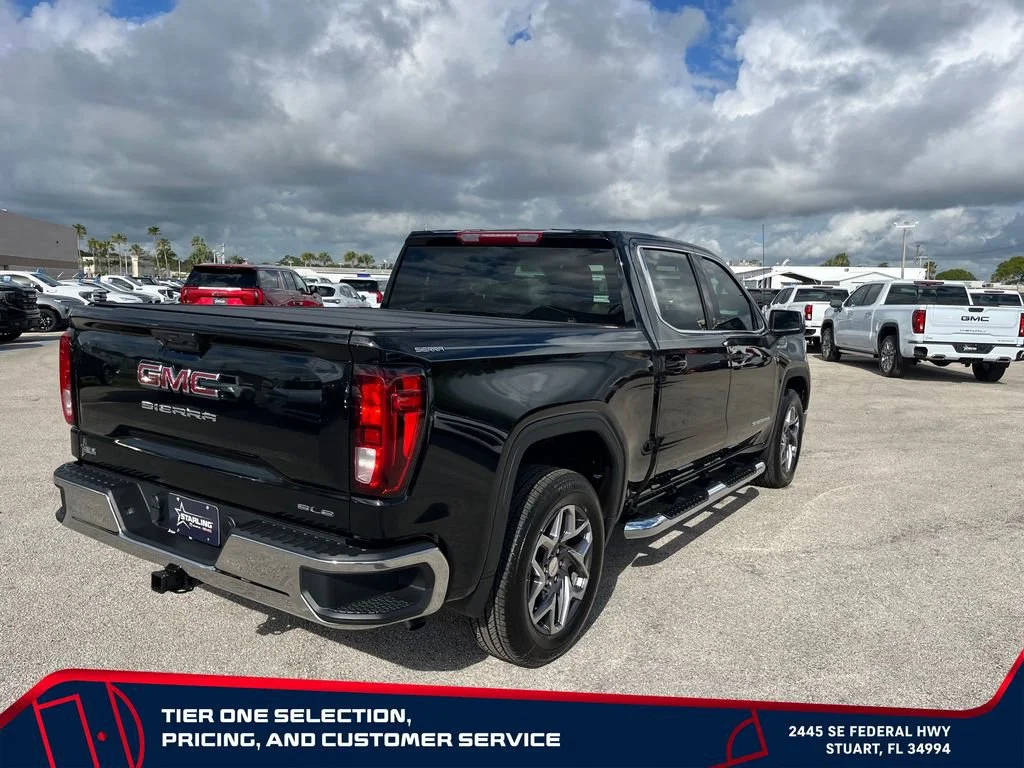 New 2026 Onyx Black GMC SLE image 5