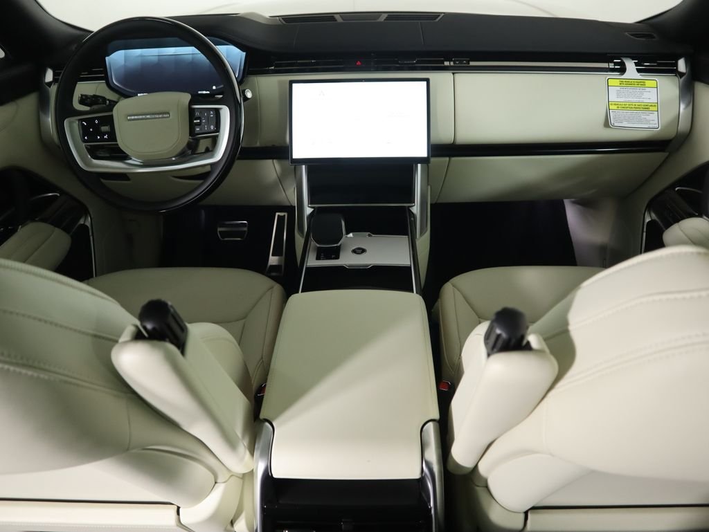 New 2026 Batumi Gold Land Rover SE image 13