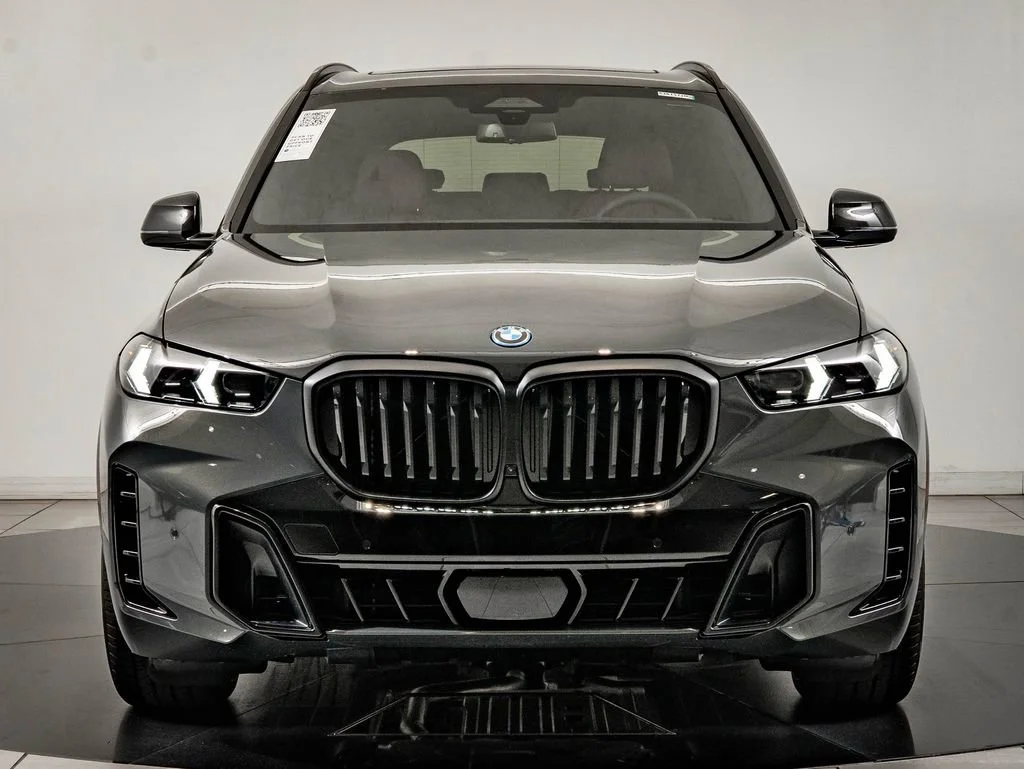 New 2026 Gray Metallic BMW xDrive50e image 2