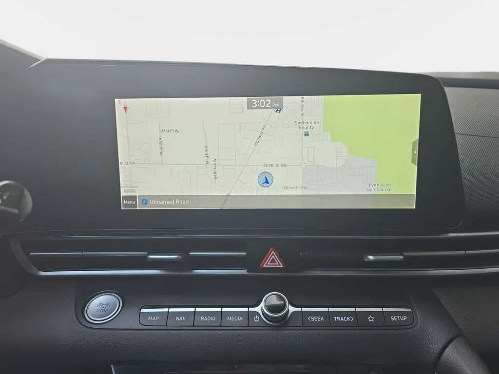 Used 2022 Red Hyundai Limited image 24