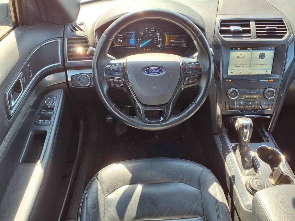 Used 2018 Black Ford XLT image 12