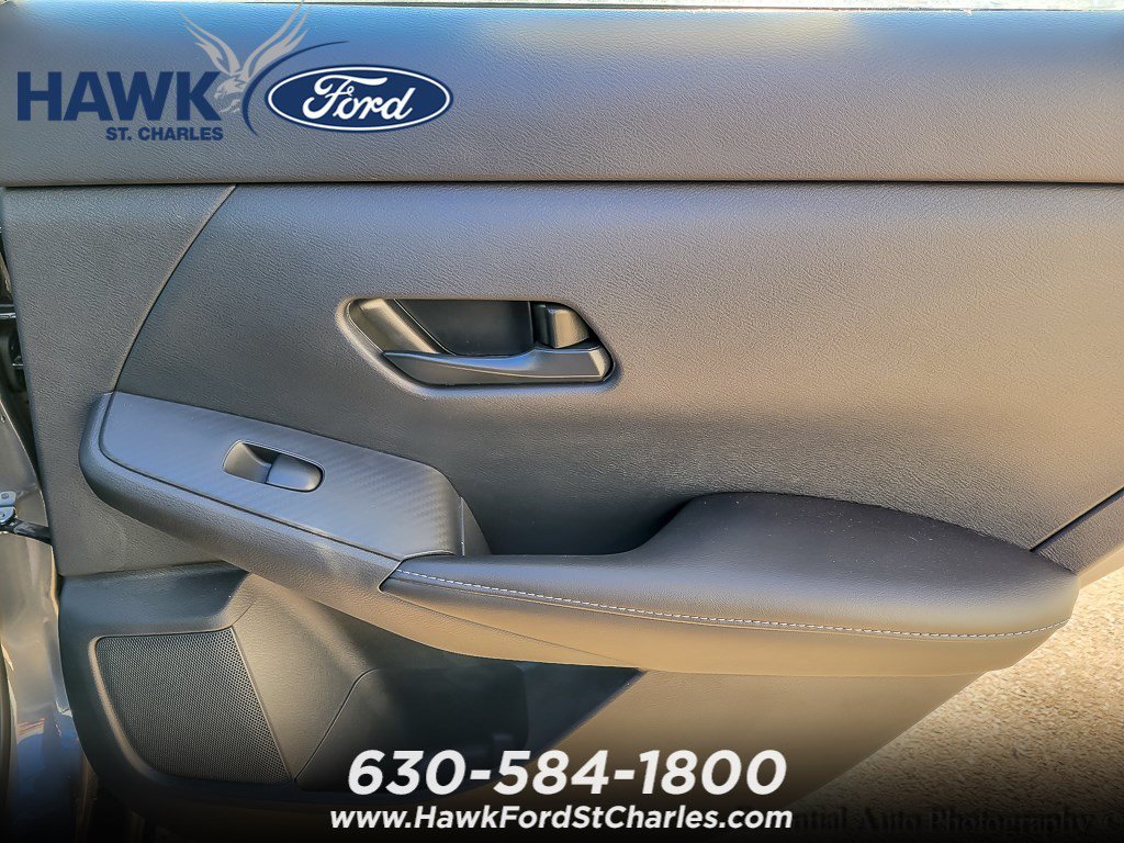 Used 2025 Gun Metallic Nissan SV image 19