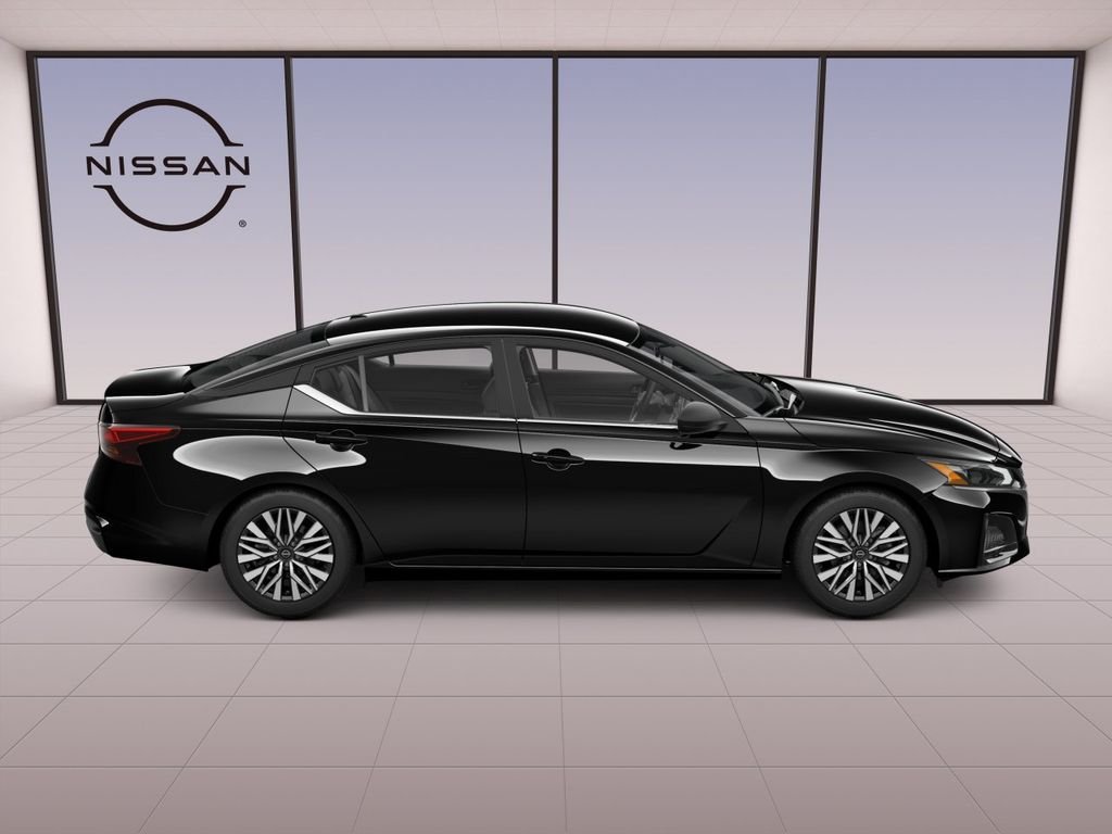 New 2026 Black Nissan 2.5 SV image 4