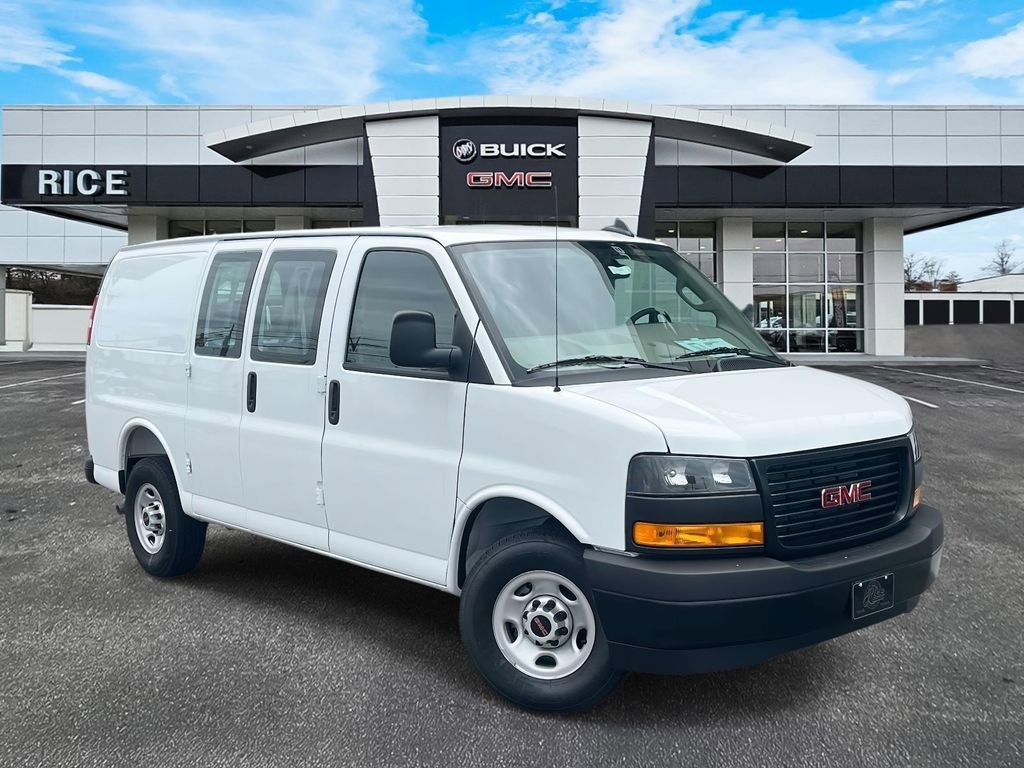 2025 GMC Savana 2500's photo